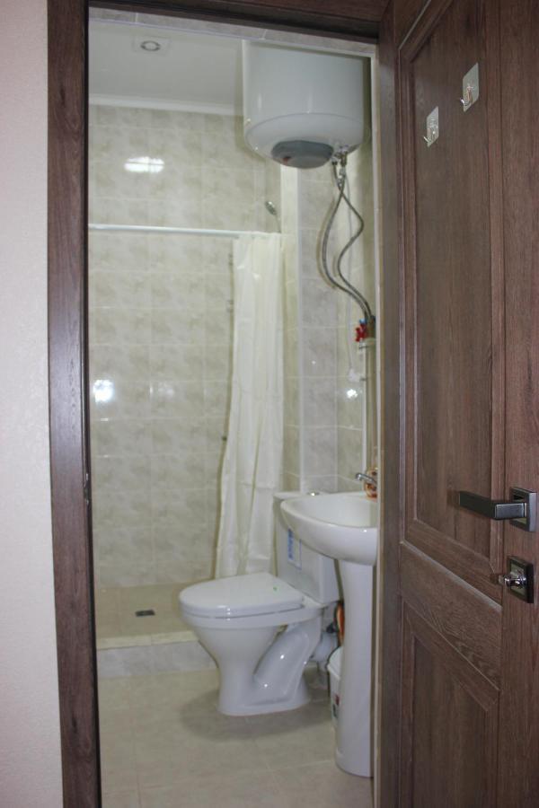 Kochkor Uz-Anar Guest House מראה חיצוני תמונה