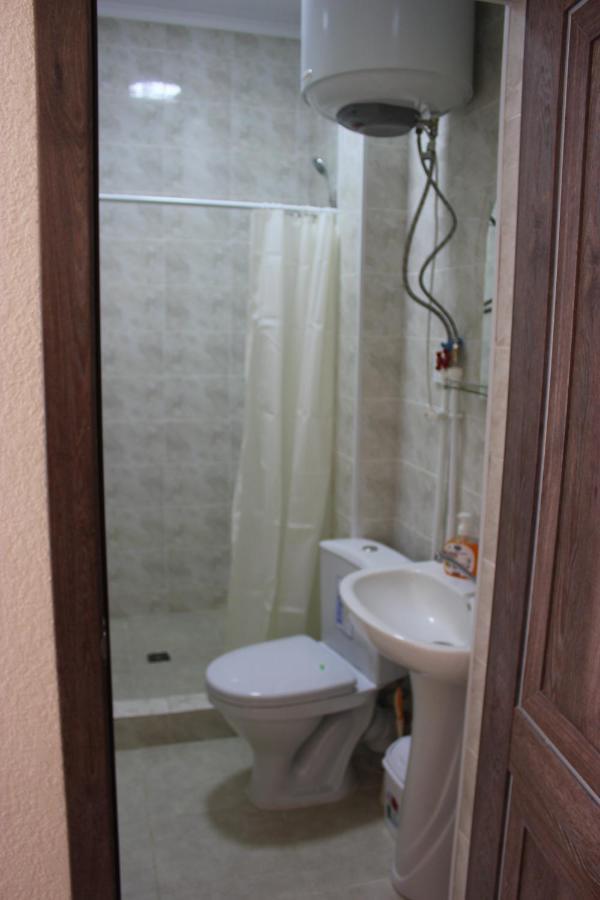Kochkor Uz-Anar Guest House מראה חיצוני תמונה